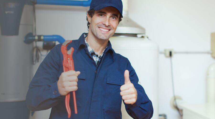 Expert burst pipe repair services in Wheelwright, KY